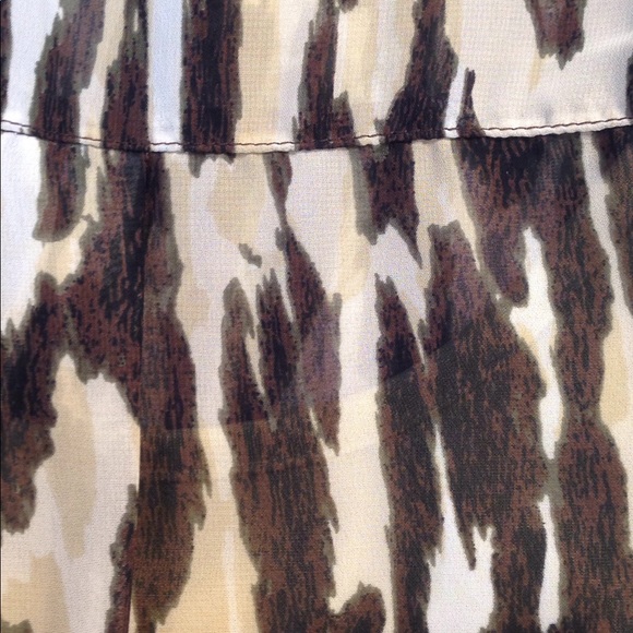 Liz Claiborne Sheer W/Cami Split Neck, PS NWOT - Picture 5 of 7